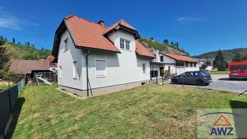 Expose TOPPREIS-Schönes Wohnen in Griffen. Haus mit Einlegerwohnung