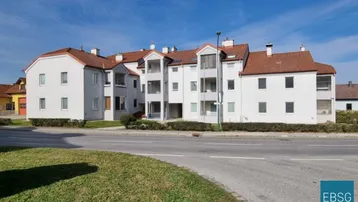 Expose 3-Zimmerwohnung im EG mit Loggia
