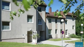 Expose 3-Zimmer Pärchen- oder Familienwohnung im Erdgeschoss mit Loggia