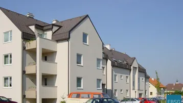 Expose 3-Zimmerwohnung im 1. OG mit Loggia 