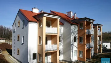 Expose Single- oder Pärchenwohnung im 1. OG mit Balkon
