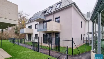 Expose Familienwohnung mit Balkon im 1. OG