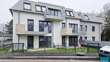 Expose Single- oder Pärchenwohnung mit Balkon im 1. OG