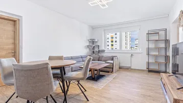 Expose Umfassend modernisierte 2-Zimmer-Wohnung mit Loggia in Wels - Gartenstadt