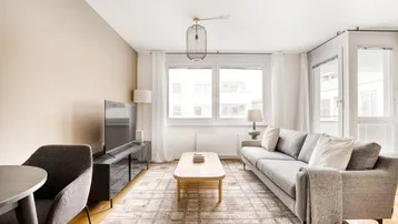 Expose Bestlage im 9. Bezirk, AKH-Gegend, 2 Zi mit Balkon im Innenhof, gute öffentliche Anbindung, (VIE265)