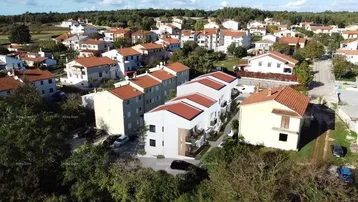 Expose Wohnung ŽMINJ – Zwei-Zimmer-Wohnung im Erdgeschoss, ideal für eine Familie (Wohnung D)