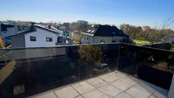 Expose Luxury Living! Penthouse mit knapp 30qm Dachterrasse! Skyline &amp; Kahlenberg Blick! Garage! Nähe U2!
