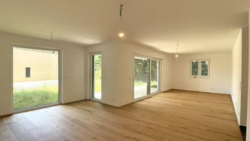 Expose Letzte verfügbare Einheit! – Modernes Wohngefühl mit Gartenparadies im Grünen