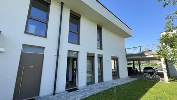 Expose Exklusive Erstbezugswohnung mit Garten, Terrasse &amp; hochwertiger Ausstattung in traumhafter Grünlage