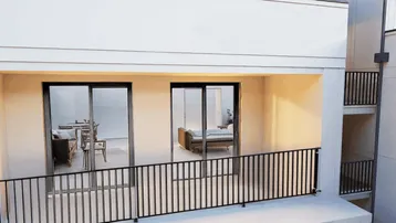 Helle Loggia mit Blick in den Wohnbereich und moderner Balustrade.