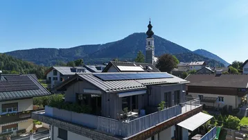 Expose Exklusive 4-Zimmer-Dachgeschosswohnung mit 59 m² Terrasse in Faistenau