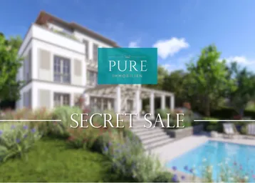 Expose PREMIUM LIVING im Süden von Wien I LUXUSVILLEN mit Pool &amp; atemberaubendem Panoramablick!