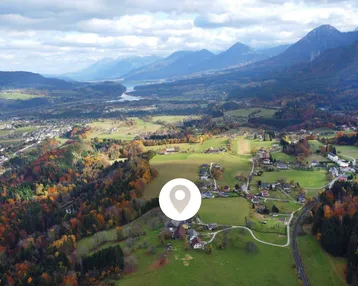 Expose Landwirtschaft mit Pferdestall, eigener Quelle und traumhaften Karawankenblick