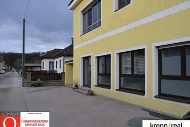 Neu renoviertes Büro oder Geschäftslokal mit Lager und Parkplätzen