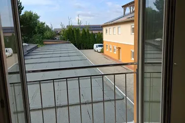 Kleines Büro im 1.Stock in einer repräsentativen Anlage- HOC Gerasdorf