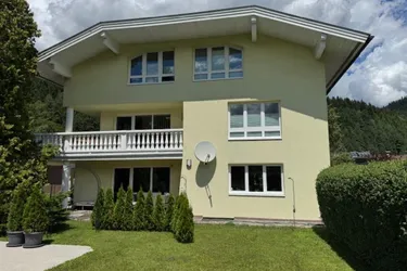 Wohnhaus und angrenzendes Grundstück mit insgesamt 1509 m² Grundfläche in sonniger und ruhiger Lage von Fritzens