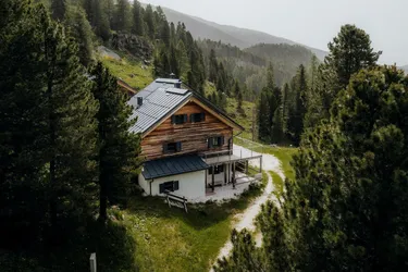 Kaufpreisreduktion | Sommerfrische: Alpine Doppelhaushälfte mit Panoramablick