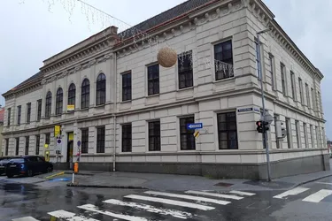 Büro im Postgebäude