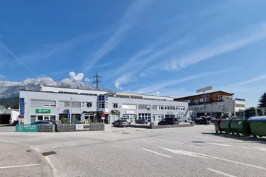 Kleinlager &amp; Lagerräume in Mils: 16m² im Gewerbepark mit Aufzug | Top 4