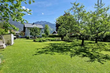 Sonniges Grundstück mit 594m² zu verkaufen