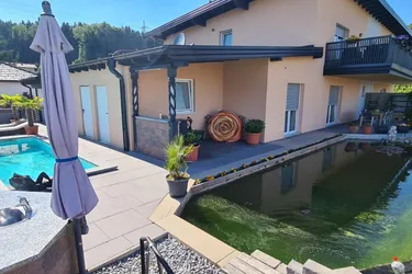 Wohnparadies mit Pool,Teich, Einliegerwohnung und Doppelcarport in absoluter Ruhelage