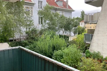 Expose Attraktive Wohnung in Ruhelage mit Grünblick und Balkon