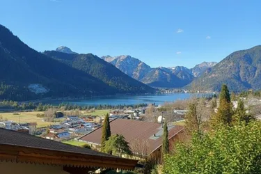 Sonnig gelegenes Gästehaus mit Achenseeblick