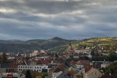 Expose Westseitige 4-Zimmer ANLEGERWOHNUNG mit Blick über die Kremser Altstadt | Top A 404 | Provisionsfrei für den Käufer | vermietet an bonitätsstarken Mieter