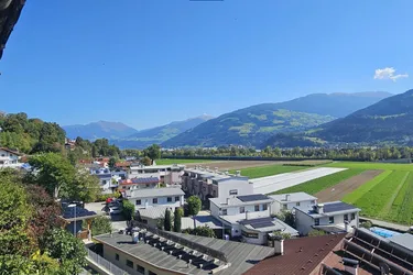 Sonnige und ruhige 4-Zimmer Wohnung im 2-Familienhaus
