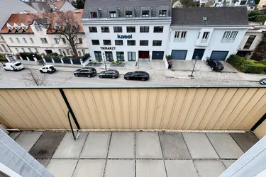 2-Zimmer Dachgeschoßwohnung mit zwei Terrassen &amp; Klimaanlage