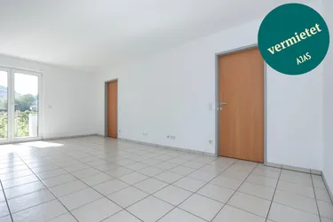 4-Zimmer-Terrassenwohnung in Top Zustand mit Garten - ruhig gelegen