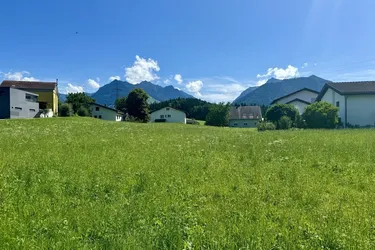 sonnig &amp; ruhig gelegenes Grundstück mit Teilungsmöglichkeit zu verkaufen