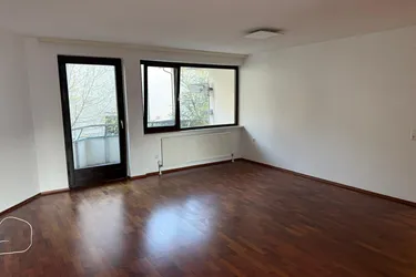 NEUER PREIS ! Helle 2-Zimmer-Wohnung mit Balkon in Bludenz für INVESTOREN