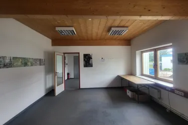 Dornbirn – Gewerbefläche (Büro/Lager/Produktion) im OG mit ca. 359 m²