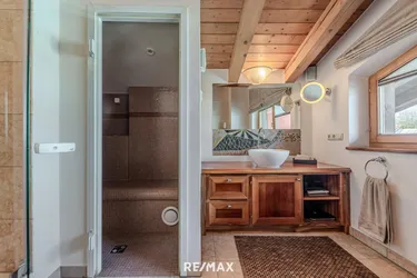 Bergblick inklusive: Stilvolles Wohnen im Tiroler Design