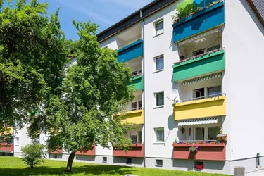 Komplett sanierte Familienwohnung