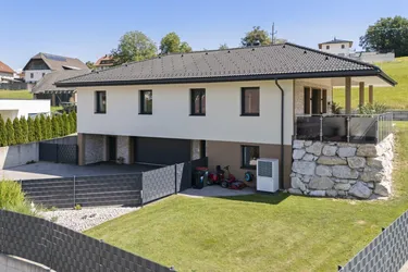 Moderner, großzügiger Wohnkomfort auf 165m² über der Klagenfurter Nebelgrenze!
