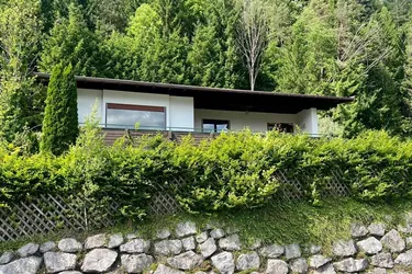Freizeitwohnsitz - Rarität nahe dem Walchsee – Bungalow auf 929 m² Grundstück mit Entwicklungspotenzial