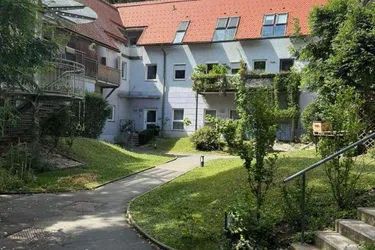 Urban &amp; ruhig: 2-Zimmer-Wohnung mit Terrasse nahe Lendplatz!