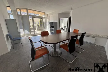 Grenznah &amp; gut erreichbar: Ihr neues Büro in Sillian wartet!