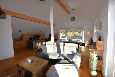 Hochwertig ausgestattete Dachterrassenwohnung mit Sichtdachstuhl!
