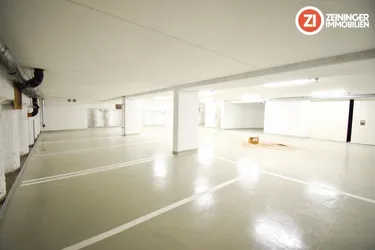 Expose Großzügiger Tiefgaragenparkplatz in moderner heller Tiefgarage