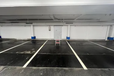 Geräumiges Lager im Inntalcenter inkl. Tiefgaragenstellplatz