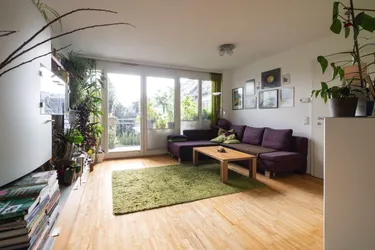 TOPLAGE IN ALTSTADTNÄHE Gepflegte, sonnige 4-Zimmer-Terrassen-Wohnung mit Grünblick
