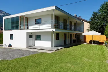 Architektenvilla I EG saniert I OG sanierungsbedürftig