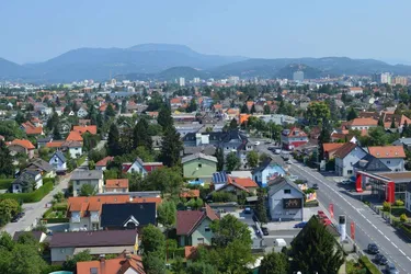Große Wohnung mit herrlicher Aussicht in Graz