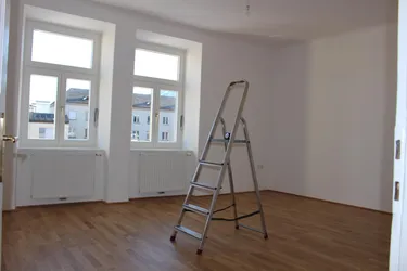 Expose Exklusive, sehr ruhige 2,5 Zimmerwohnung mitten im Herzen Salzburgs