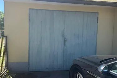Große Garage mit Kfz-Montagegrube, Strom &amp; Wasser + Keller-Werkstatt