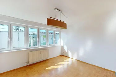 Expose orea | Gemütliche 2-Zimmer Wohnung nahe Pleschinger See | Smart besichtigen · Online anmieten |
