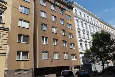 Garagenplätze in der Bäuerlegasse 23 zu mieten!